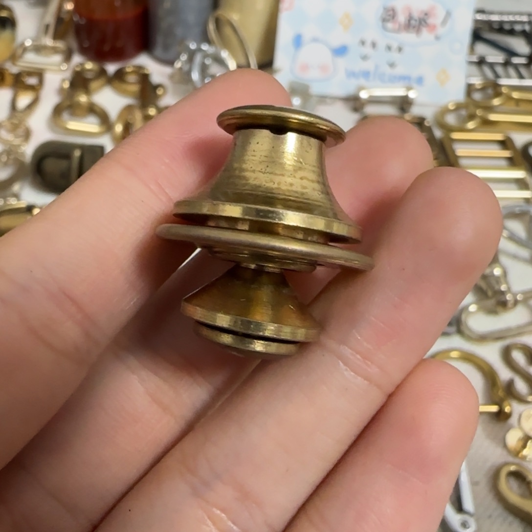 黄铜弹簧扣16元一个