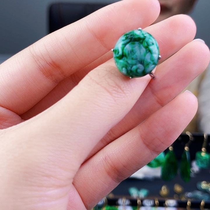 翡翠戒指银S925镶嵌饰品