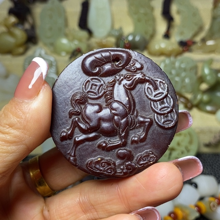 和田玉挂件未镶嵌