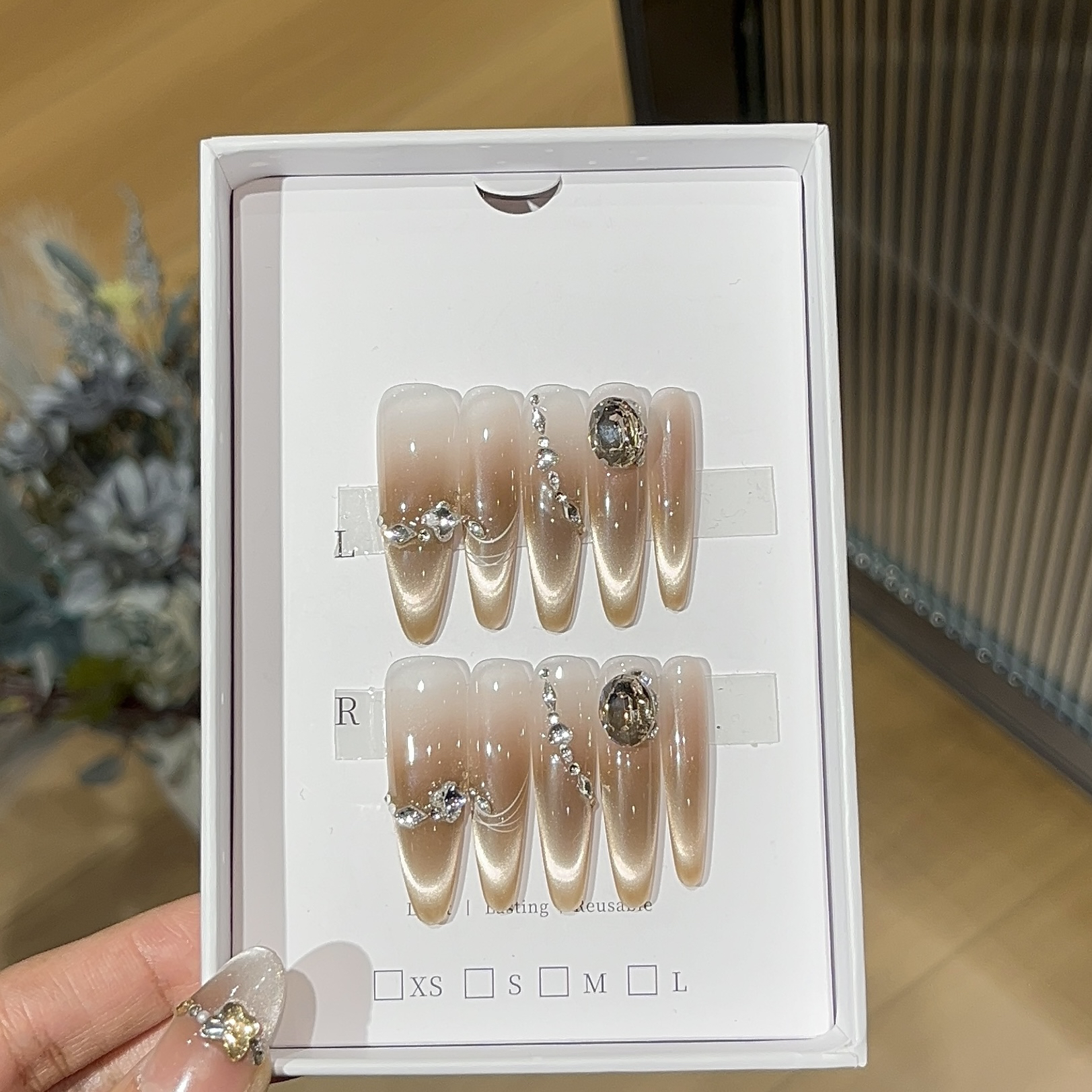 纯手工穿戴甲美甲星轨 精品k9碎钻细闪冰天鹅微笑猫眼可拆卸穿戴