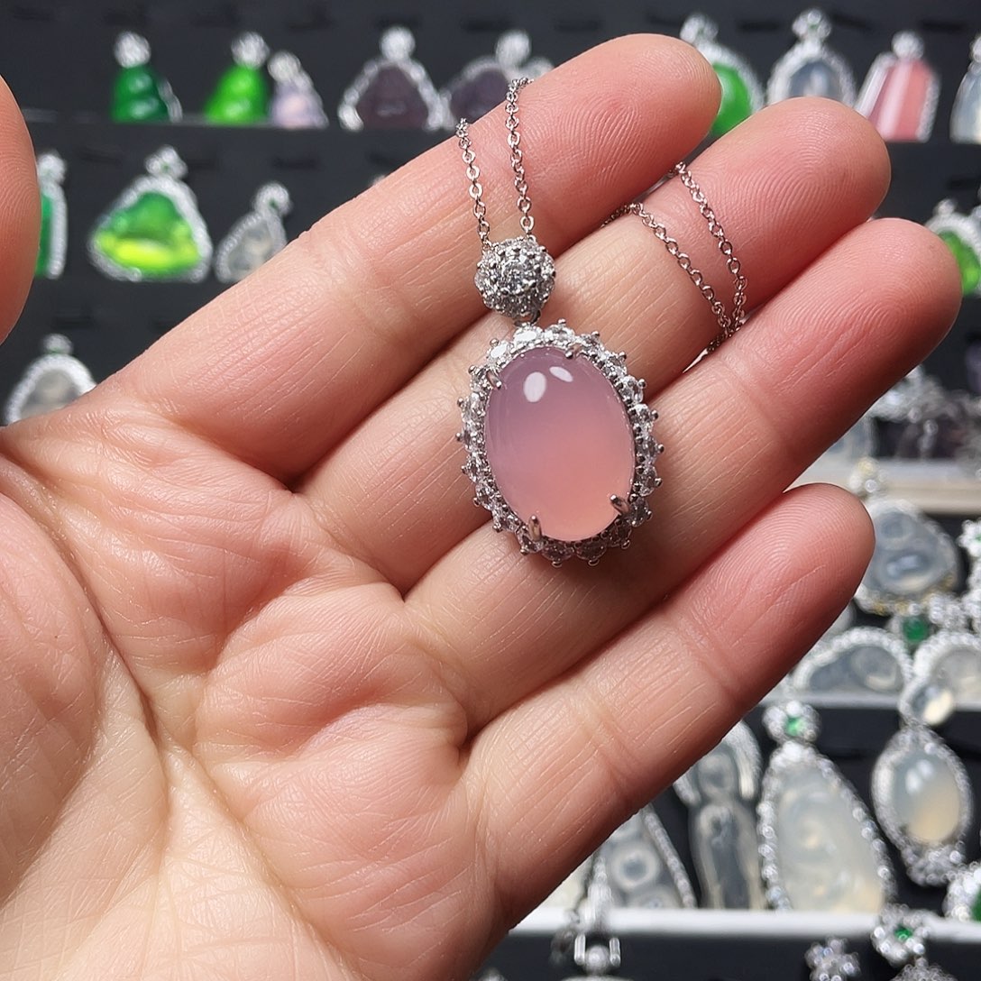 玛瑙/玉髓颈饰合金