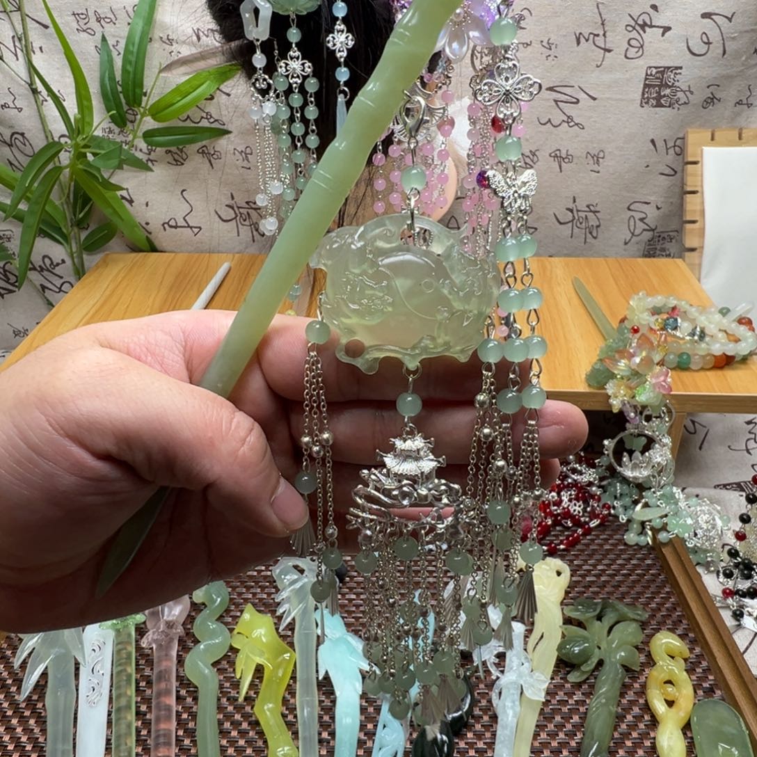 蛇纹石玉合金发饰