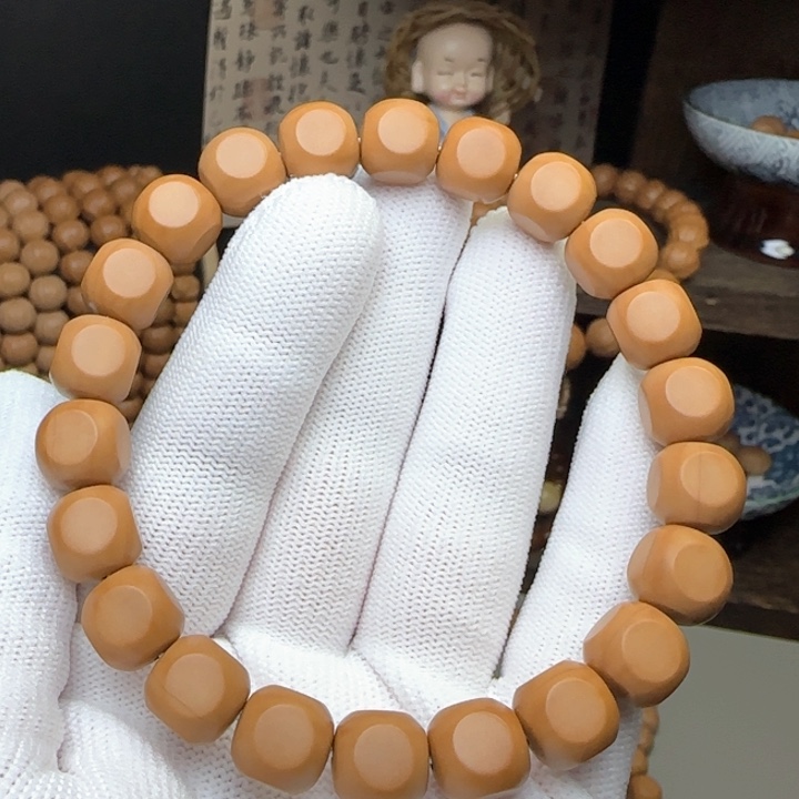 猴头核桃手串手工大面哑光六方一级品3-5小时上色