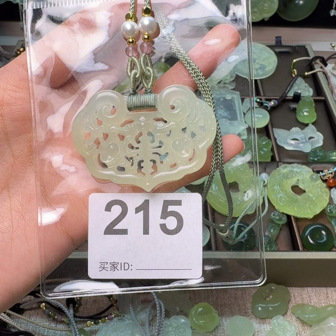 蛇纹石玉项链未镶嵌