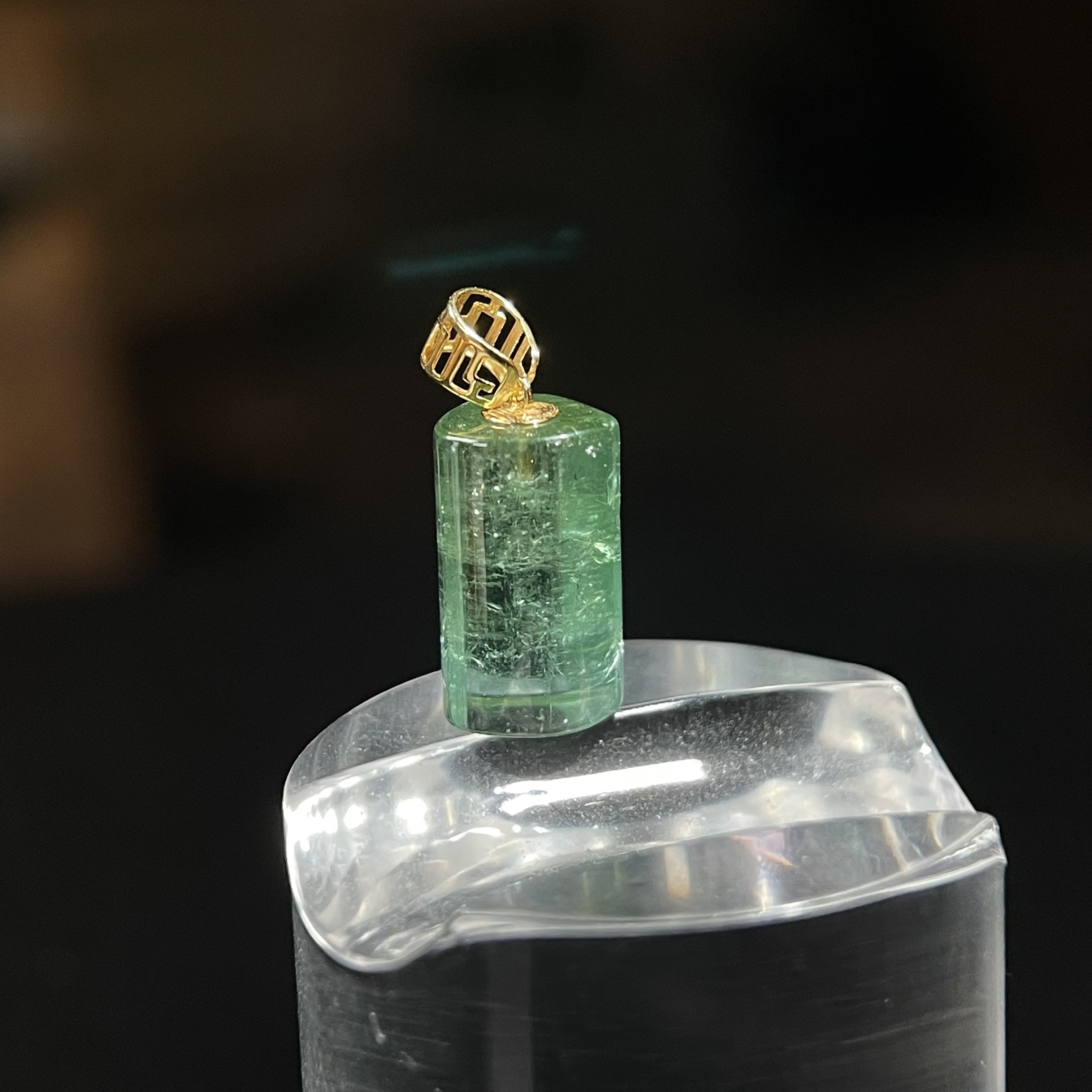 18K透体蓝碧玺吊坠 11.5*6.6*6.1 KT25090534