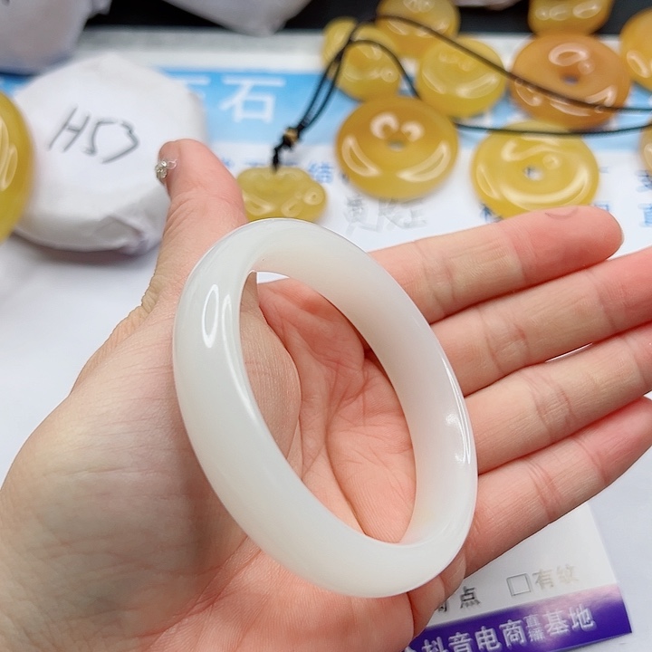 石英质玉手镯未镶嵌497-56