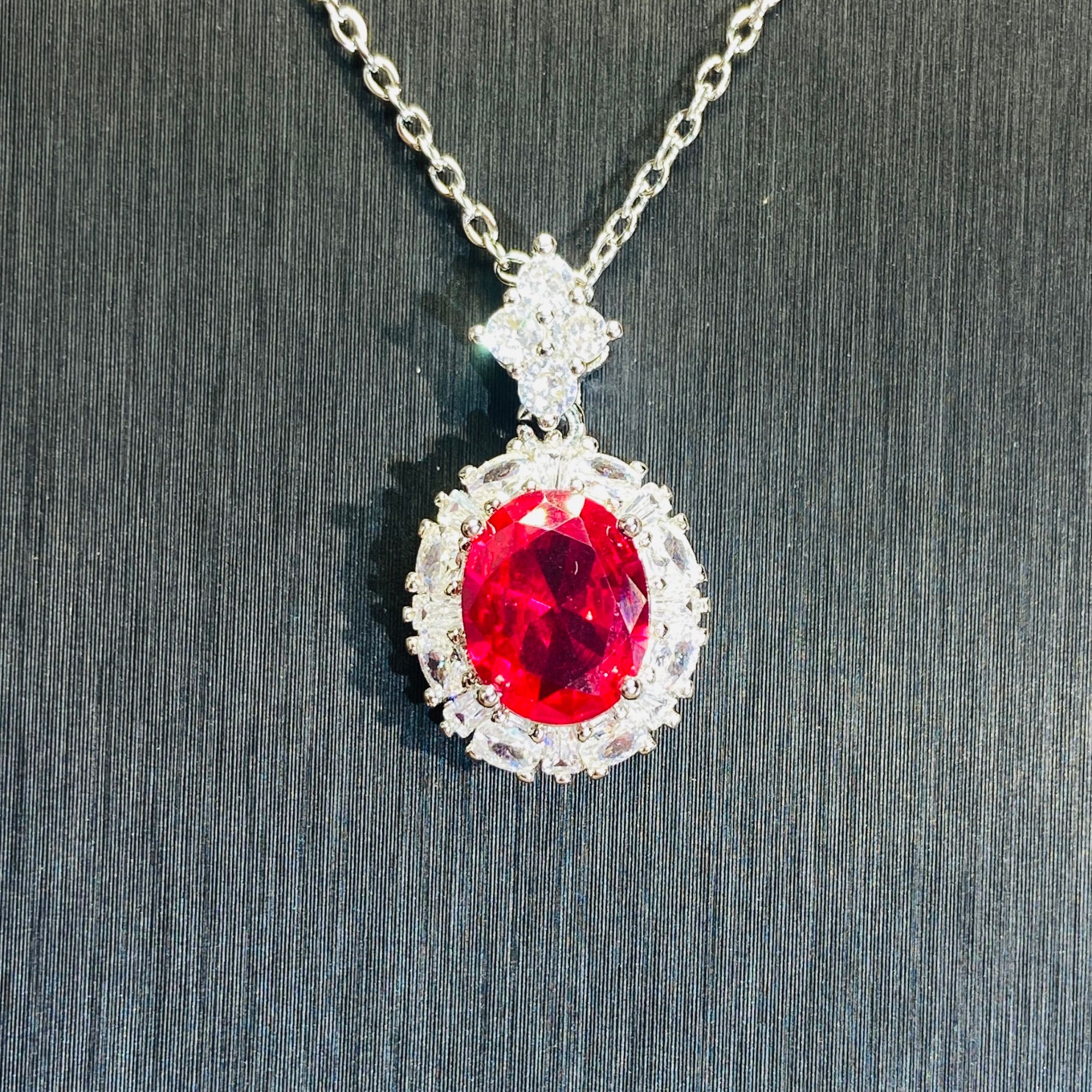 培育红宝石鸽血红吊坠高级感气质-高奢L491