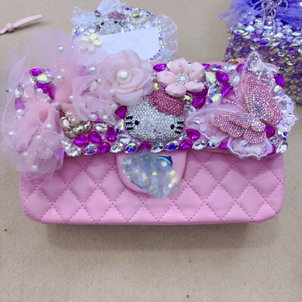 拉链便携式斜挎包镶钻百搭轻奢风方形公主包