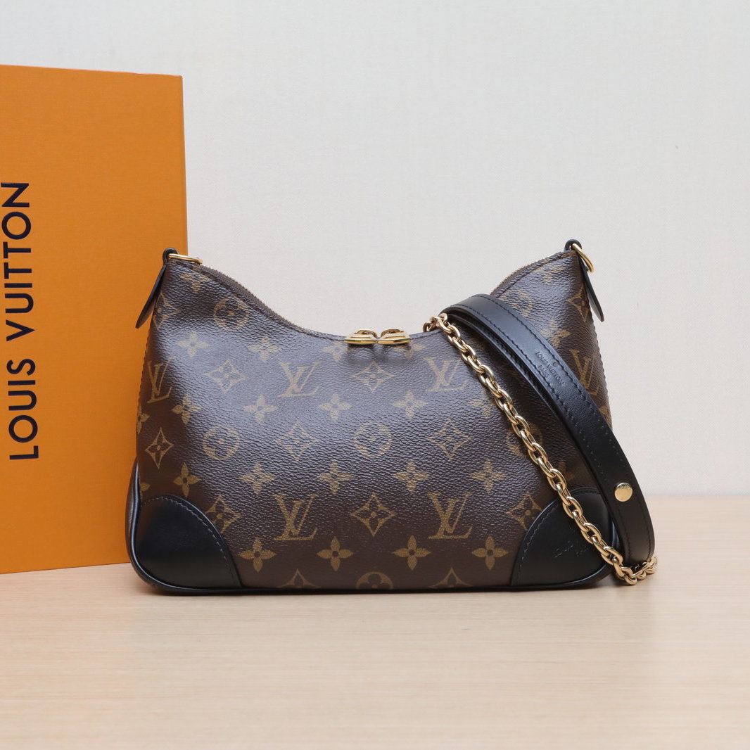 99新 LouisVuitton/路易威登 小花6欢 BOULOGNE 牛角包 黑色 芯片