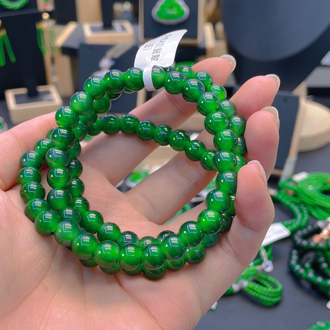 翡翠项链未镶嵌卡8