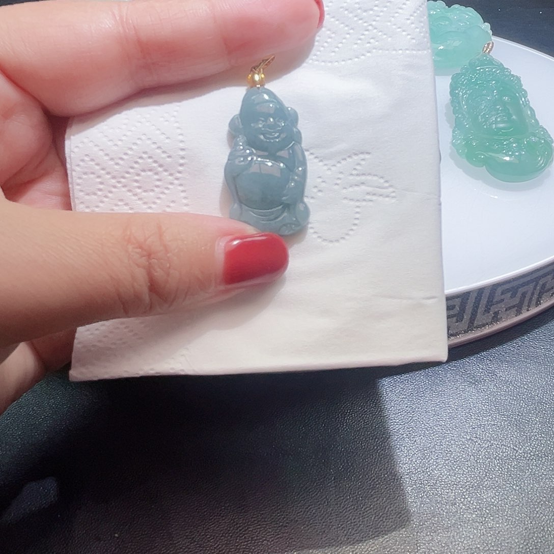 翡翠未镶嵌颈饰吊坠