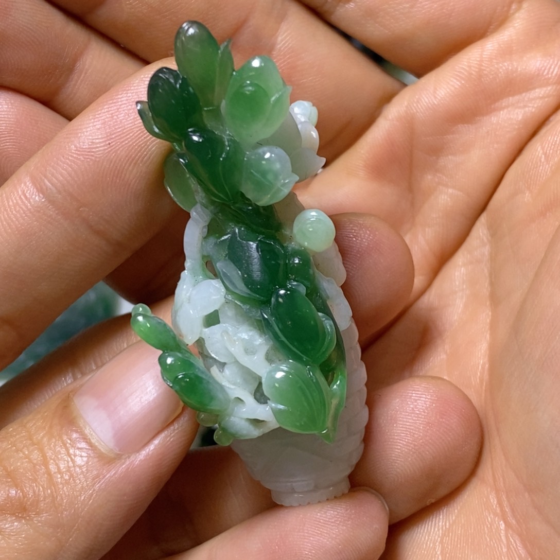 定制翡翠未镶嵌翡翠