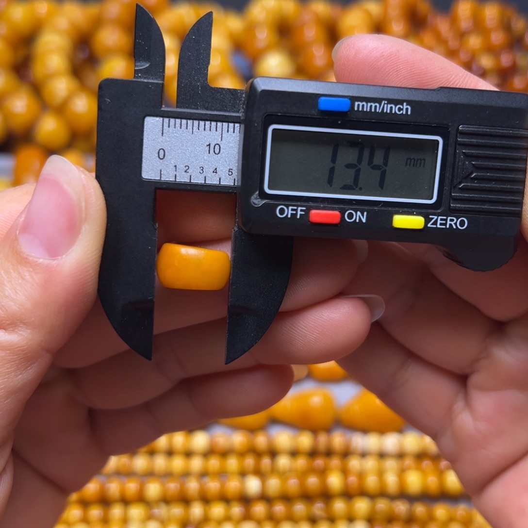 琥珀未镶嵌吊坠(不含链)