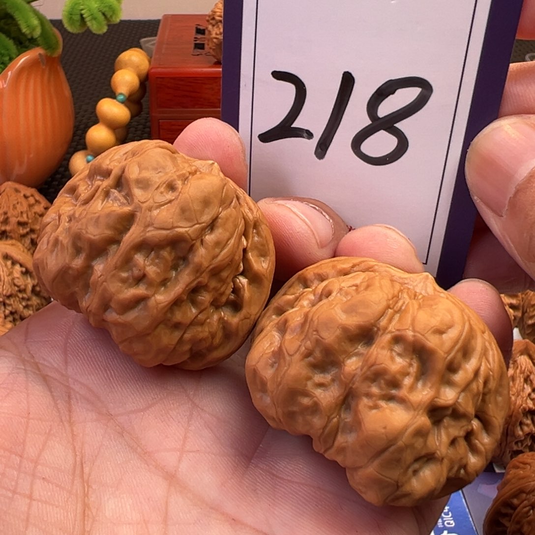 文玩核桃把件全品蛤蟆头42尺寸218号