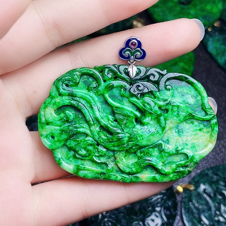 翡翠银S925镶嵌颈饰多样性