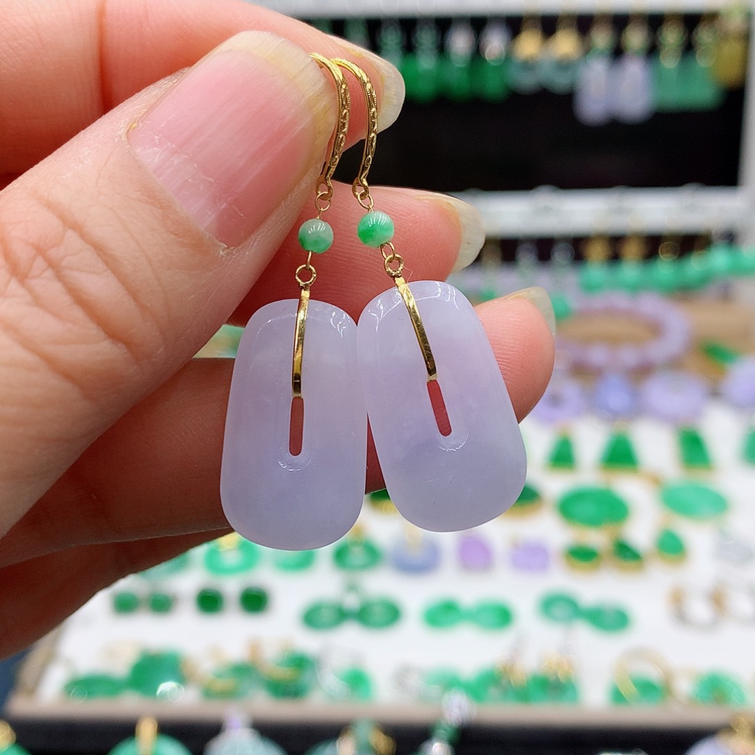 翡翠耳饰18K金镶嵌的