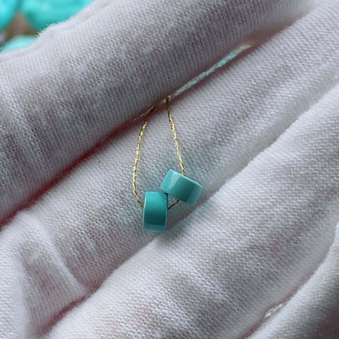 绿松石配饰未镶嵌