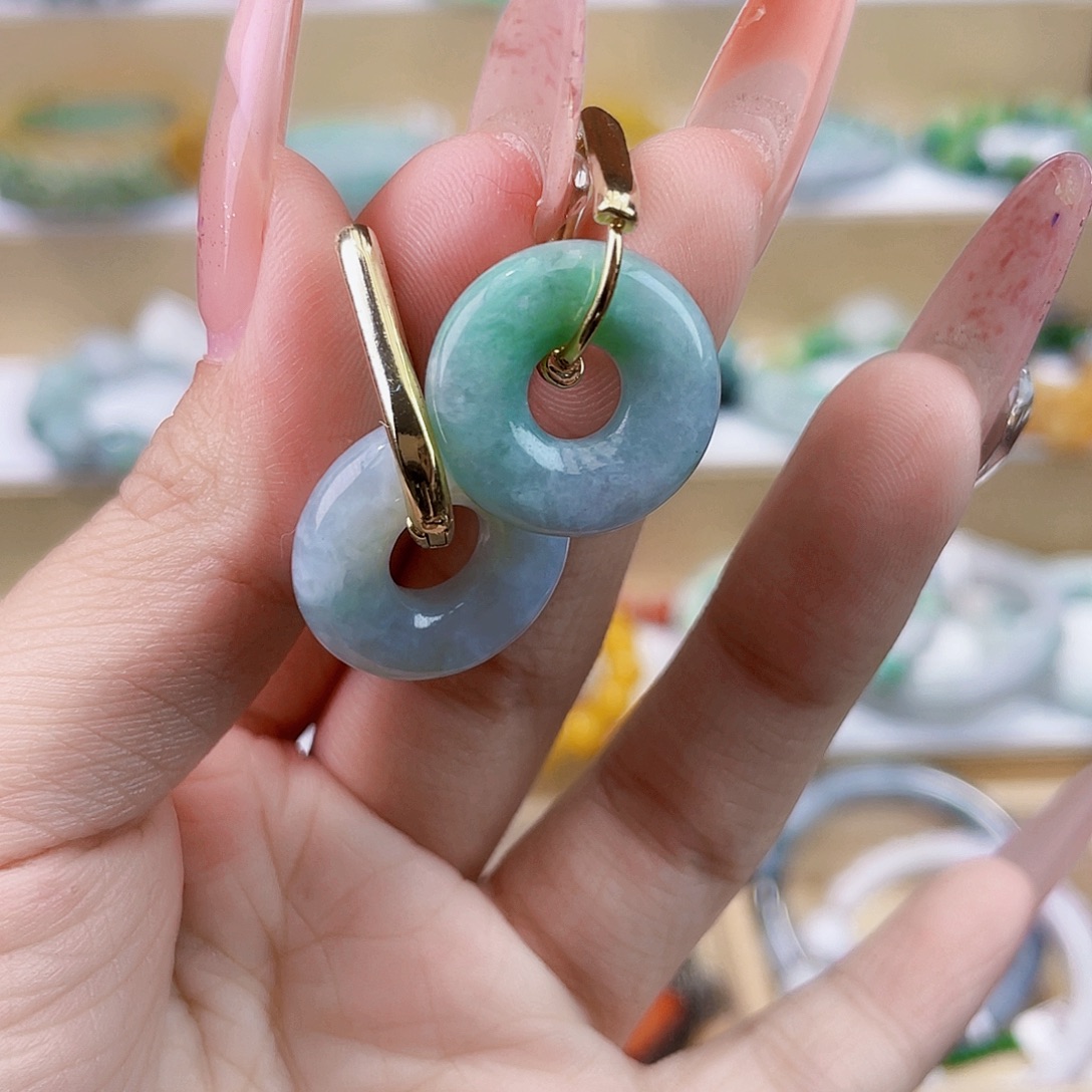 翡翠未镶嵌手链耳坠