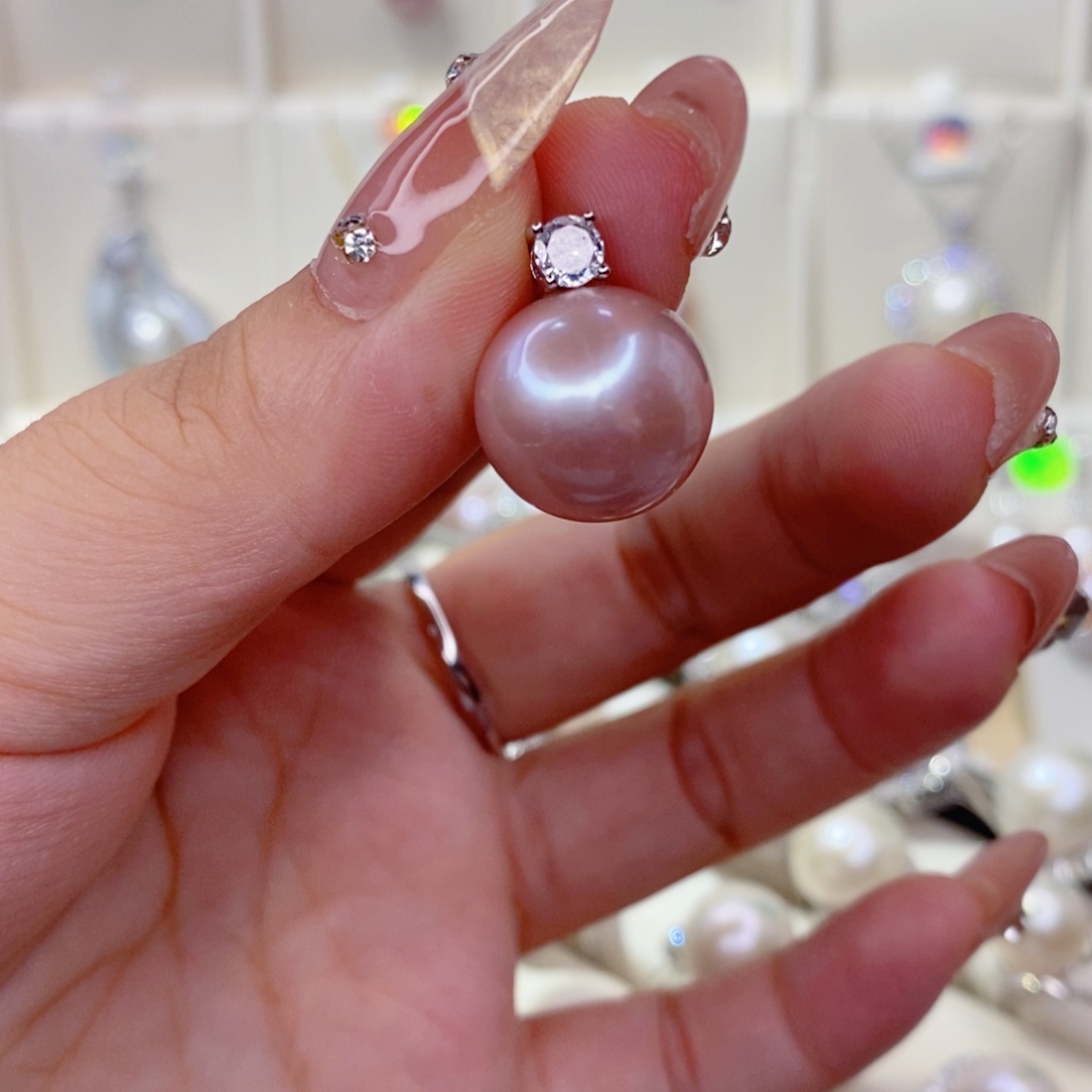 淡水珍珠未镶嵌吊坠(赠链)