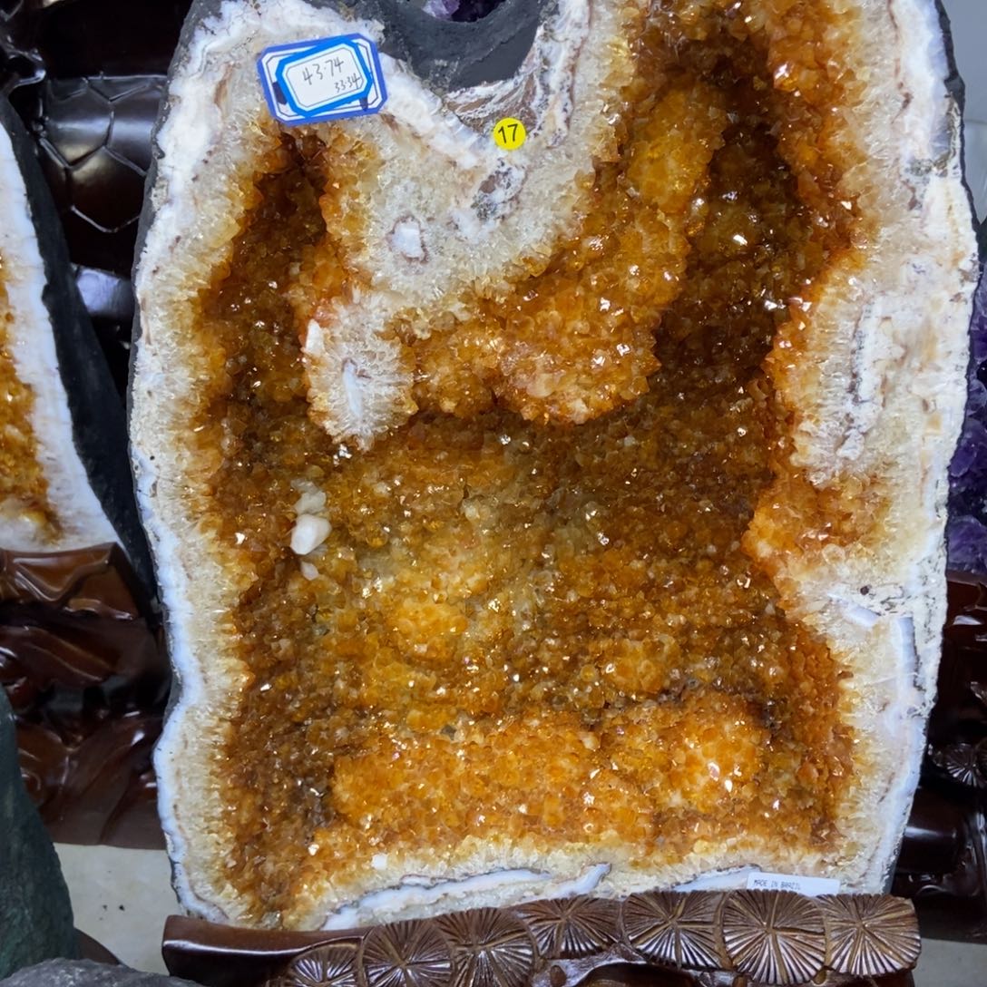 紫晶未镶嵌大型摆件（非配饰）涵