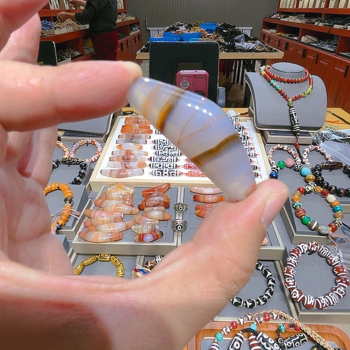 未镶嵌玛瑙/玉髓珠宝奇石