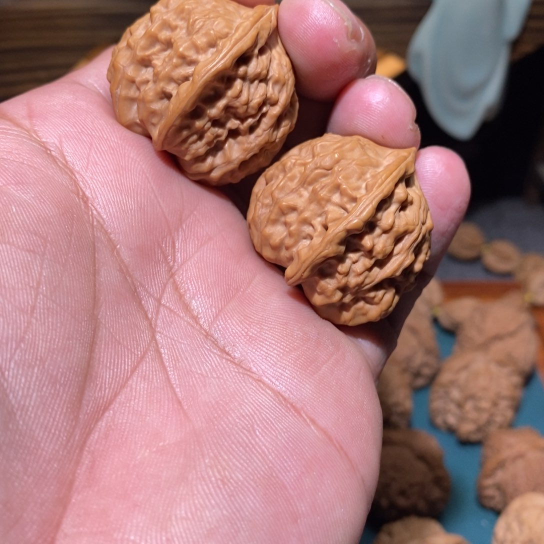 文玩核桃吊坠九月元宝35