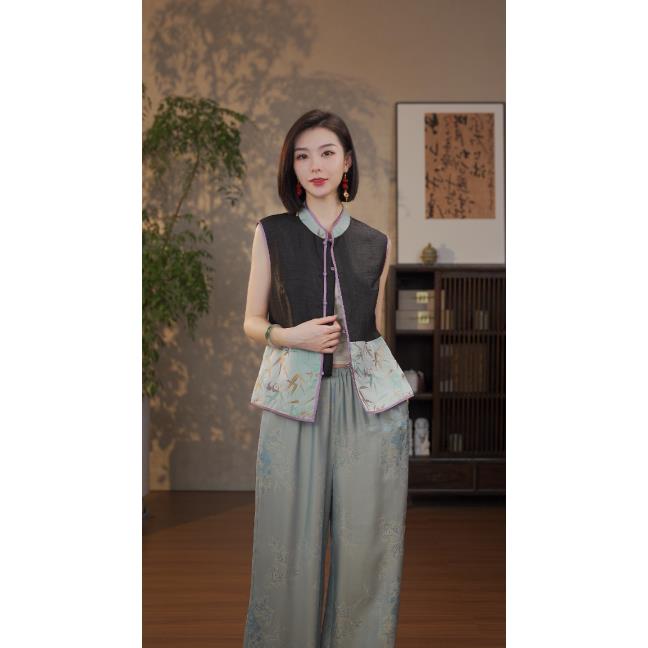 GONG QUE 新中式香云纱时尚显瘦提花马甲 241719