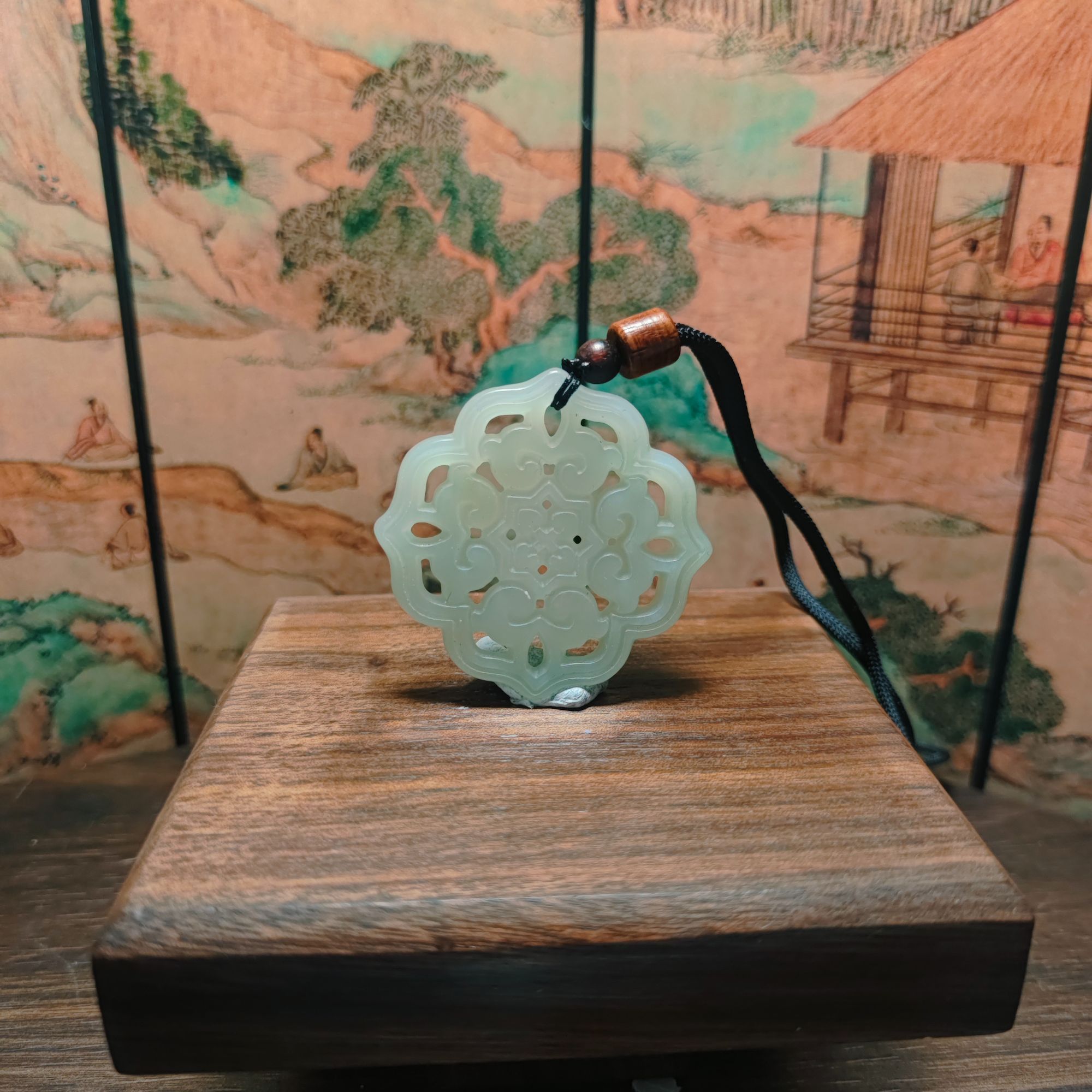 W和田玉镂空吊坠1515