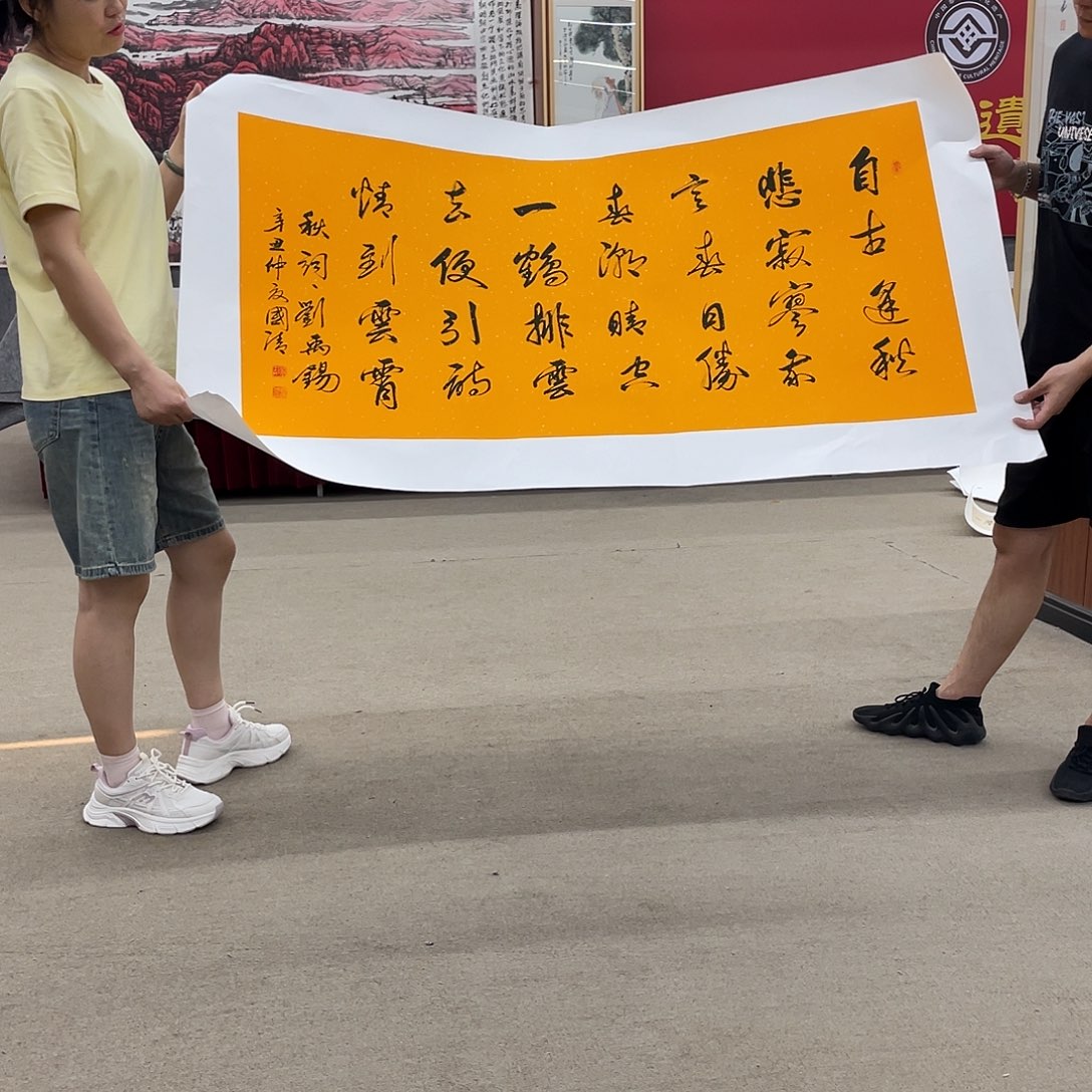 国画可口可乐公司在公司推出的