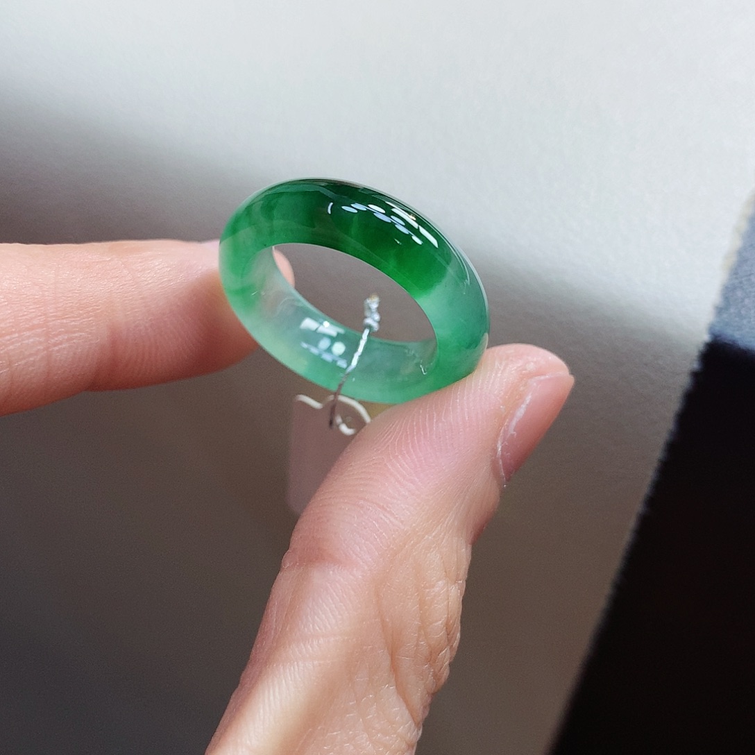 翡翠戒指未镶嵌13号