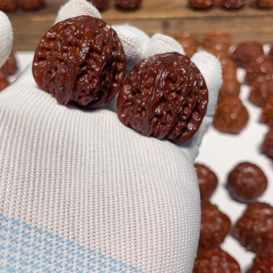 吊坠猴头核桃曹*三角白240.09. WY#00#