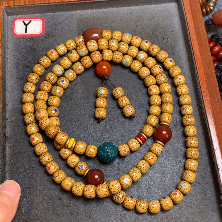 星月菩提吊坠菩提