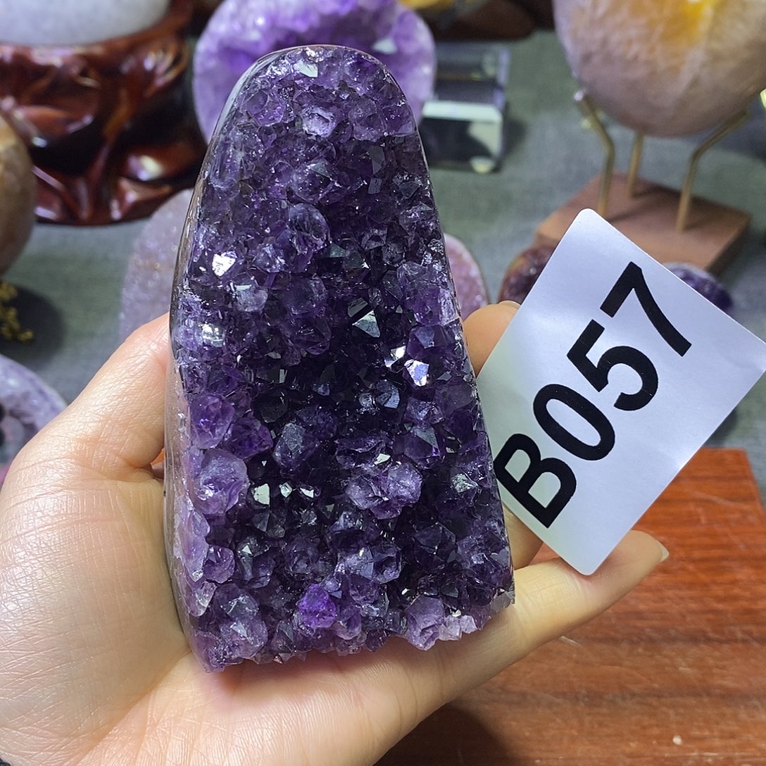 紫晶未镶嵌珠宝半成品
