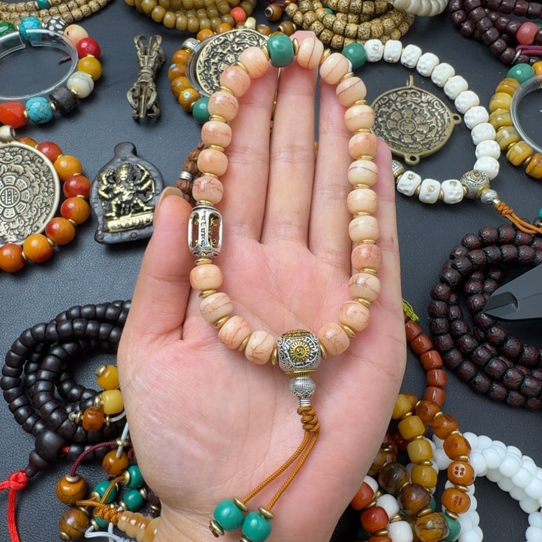 用***4泥塑…………………………………………