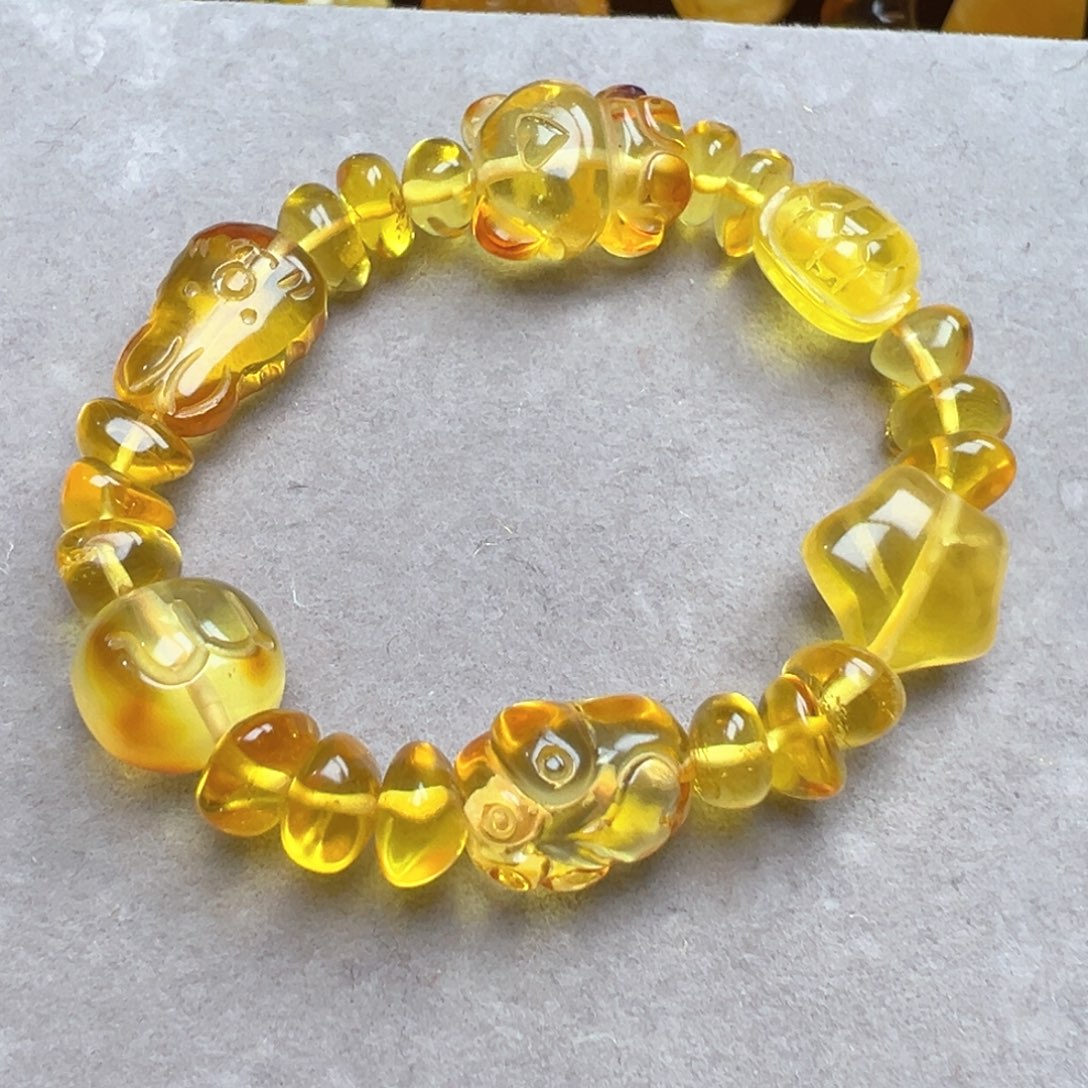 琥珀吊坠(不含链)未镶嵌