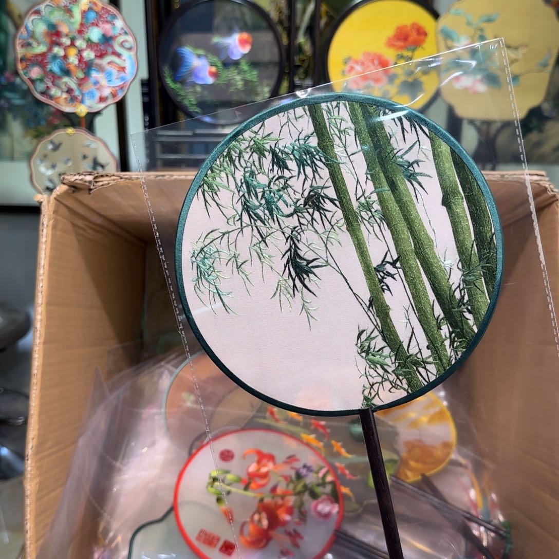 刺绣刺绣工艺精湛