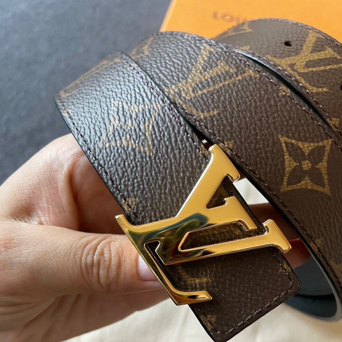 99新 LouisVuitton/路易威登 7姐专场/老花金扣腰带 80cm