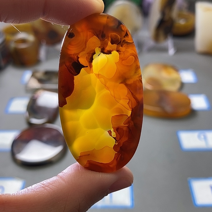 玛瑙/玉髓未镶嵌珠宝半成品172