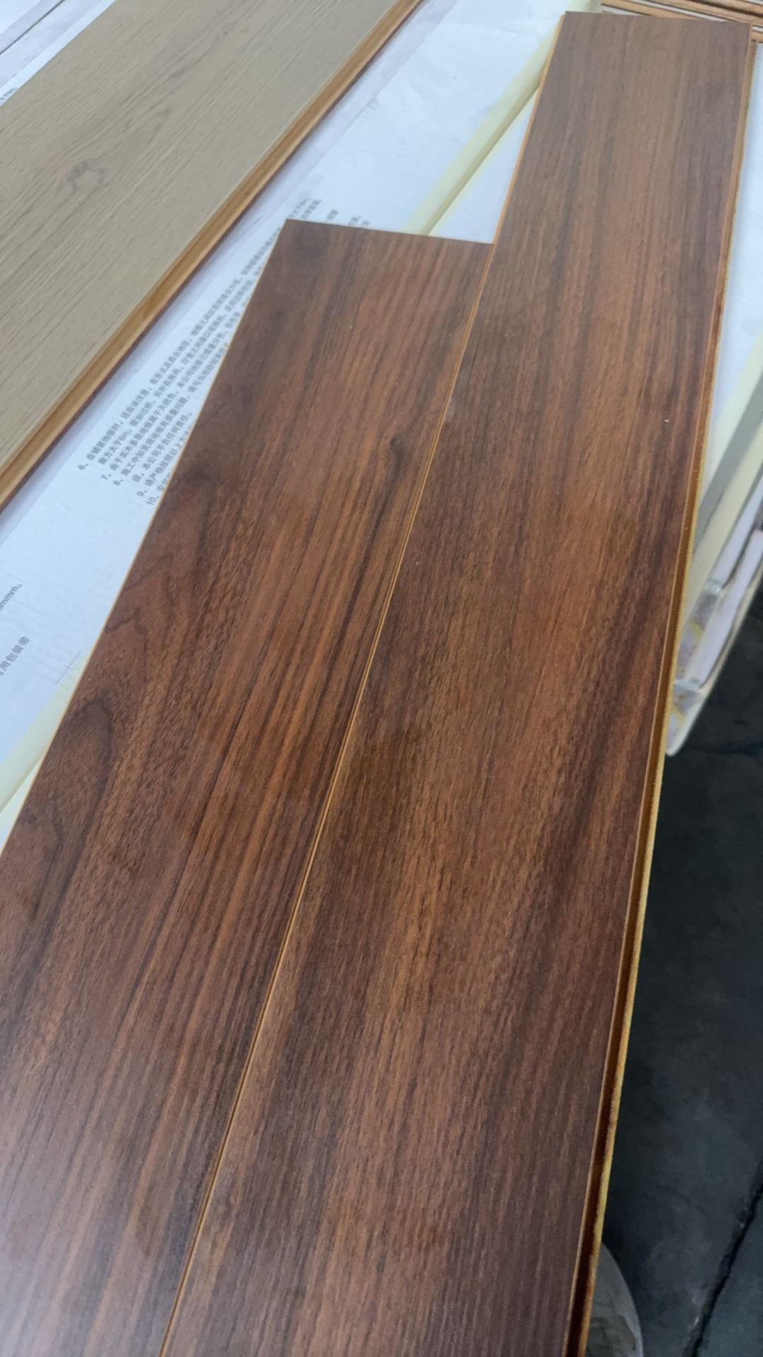 1.2 厚多层实木地板，家装工装环保耐磨防水地热地板，不包邮