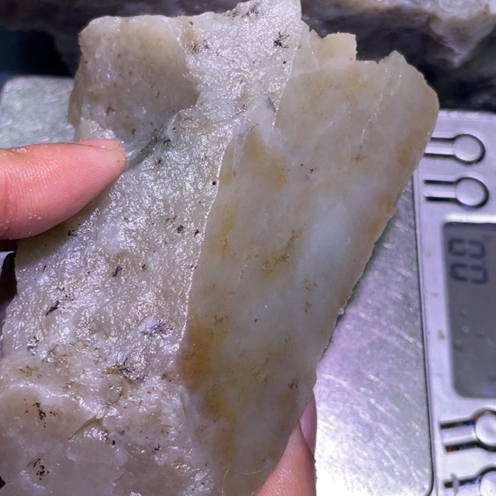 和田玉（糖玉）未镶嵌珠宝半成品