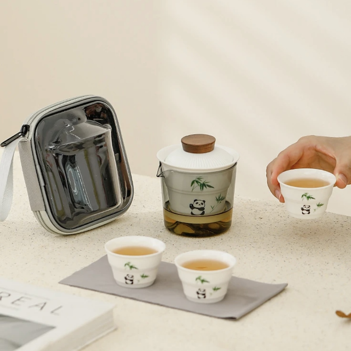 A127熊猫竹节节高旅行茶具D