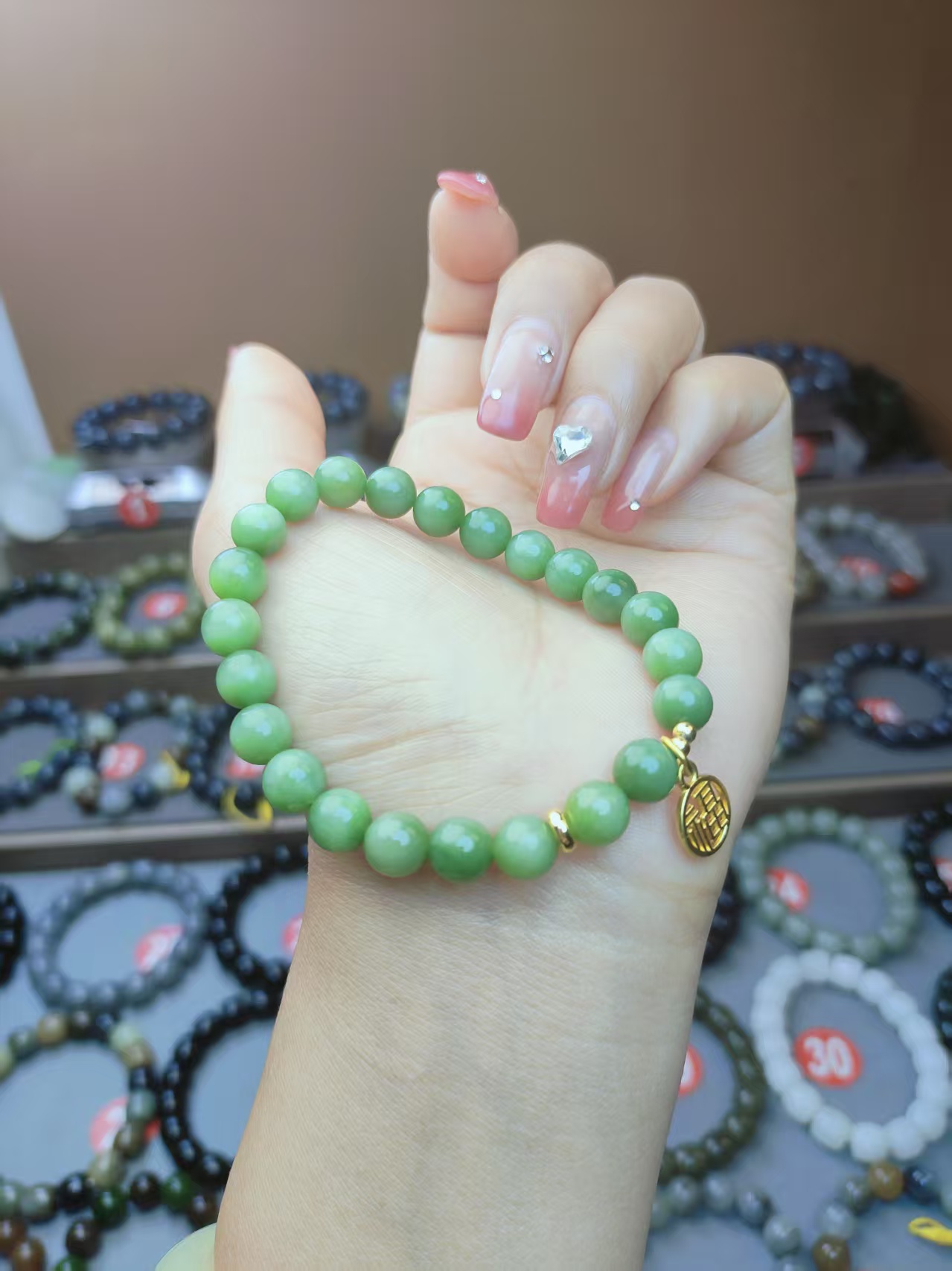 和田玉碧玉粉青猫眼卡8