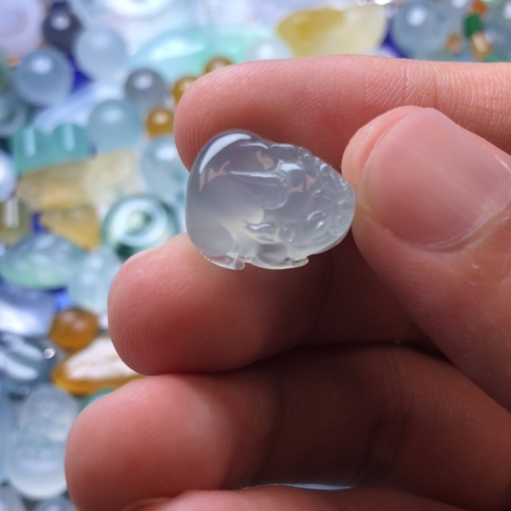 未镶嵌定制翡翠挂件