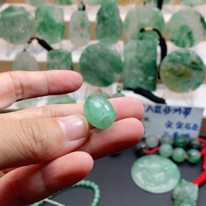 未镶嵌石英质玉珠宝半成品非洲翠