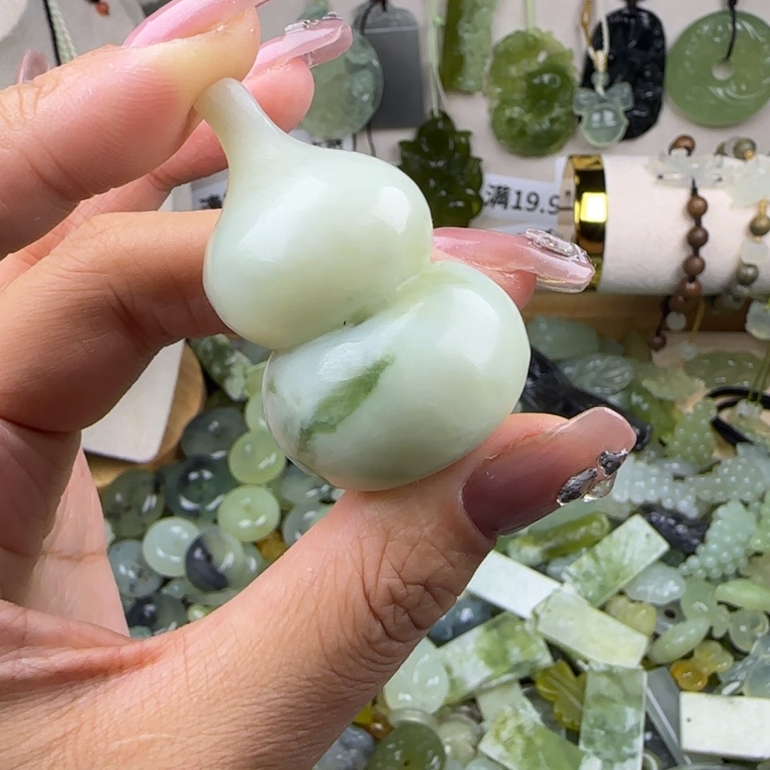 蛇纹石玉岫玉未镶嵌