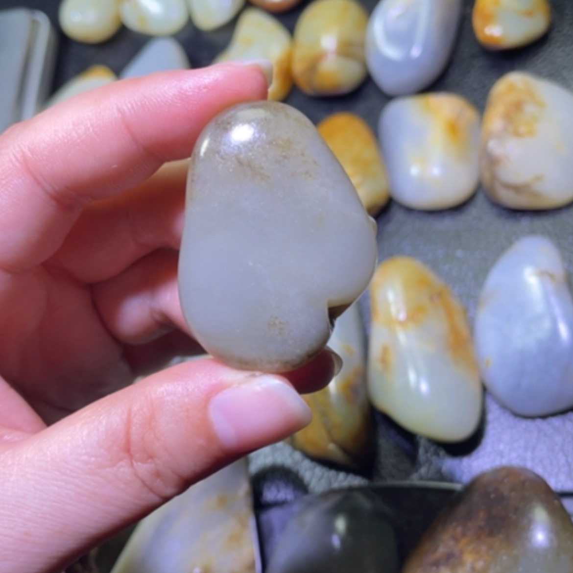 【闪购商品】颈饰未镶嵌和田玉（子料）