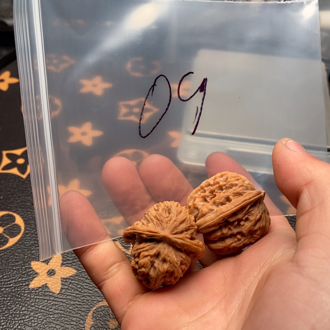 吊坠文玩核桃虎头