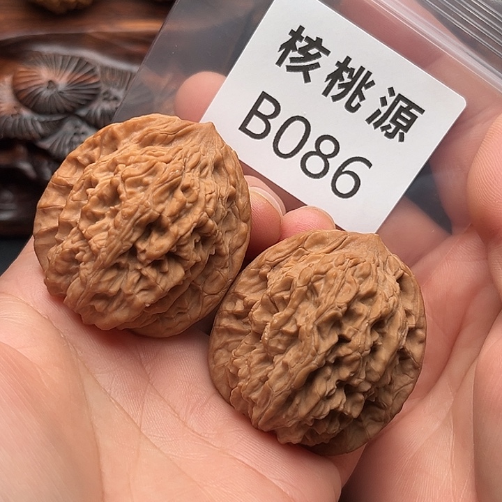 吊坠文玩核桃麦穗虎头43