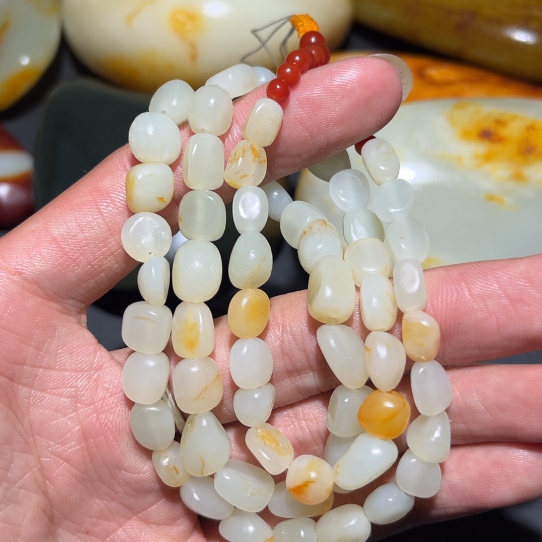 和田玉未镶嵌珠宝奇石