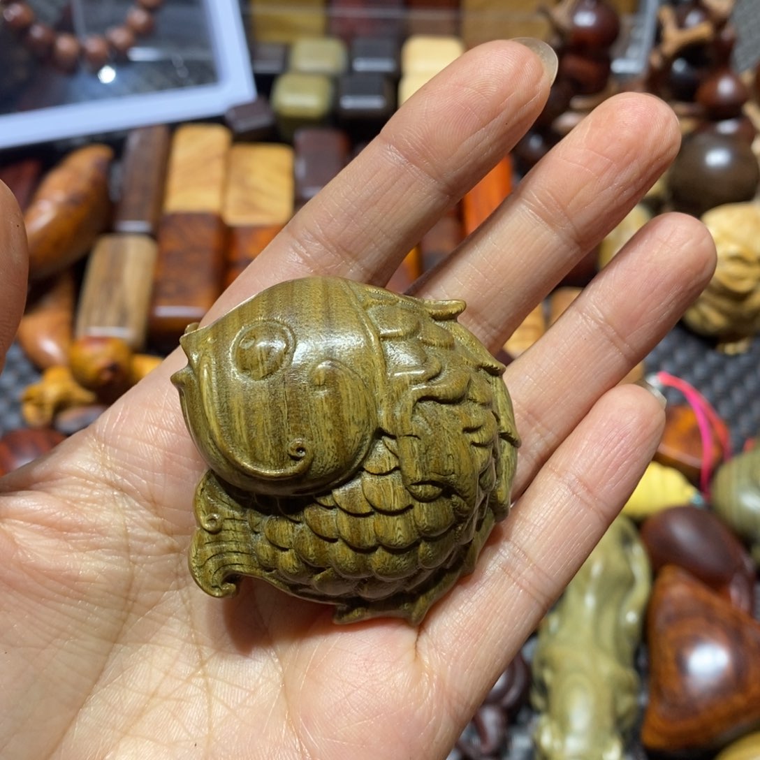 木鲜*绿檀木小鱼一个